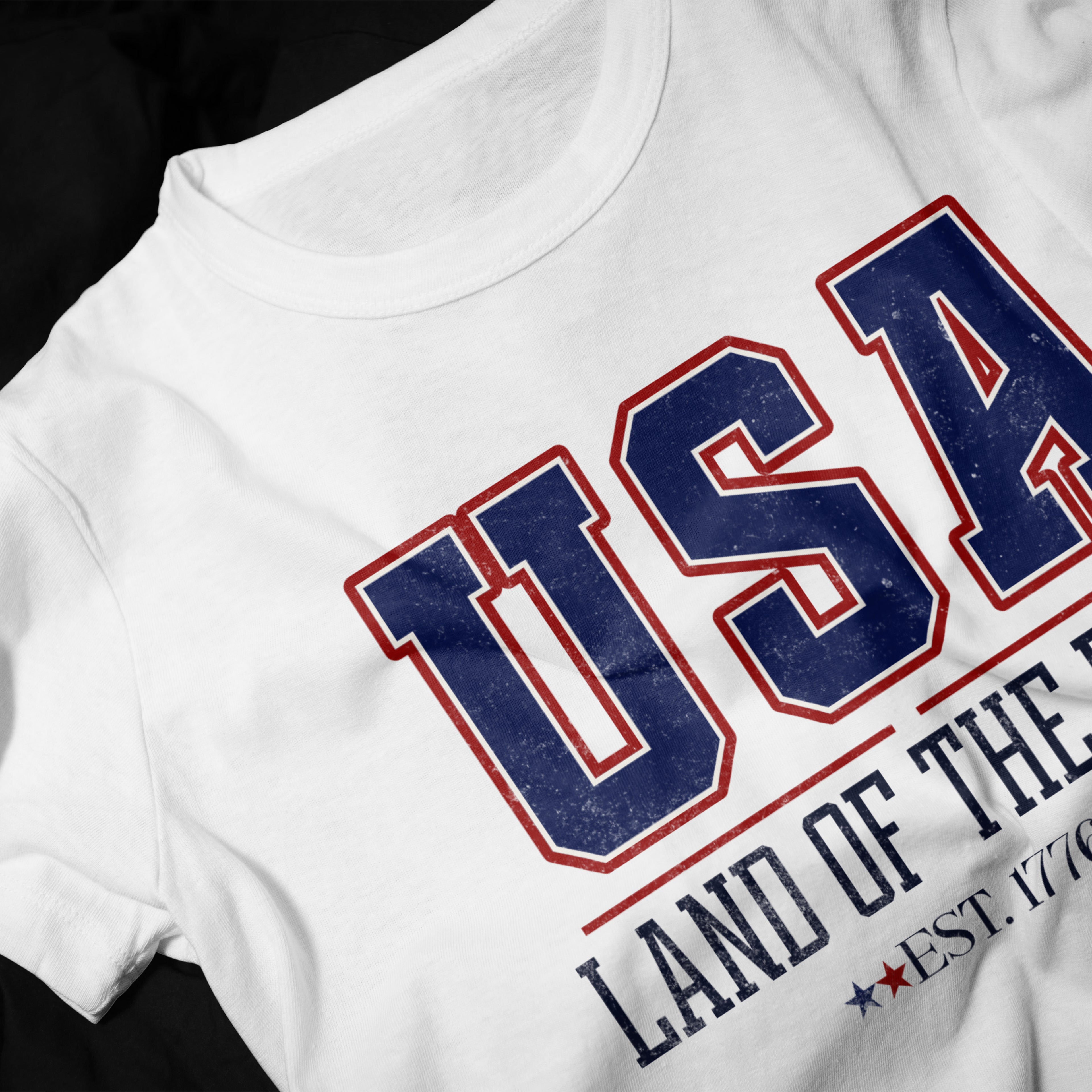 USA Land of the Free Est. 1776 Vintage Patriotic Graphic Tee