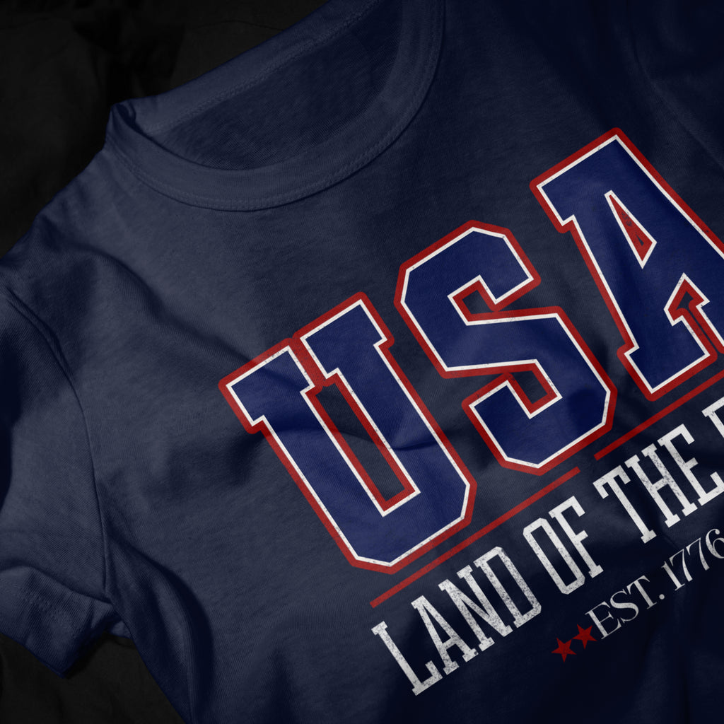 USA Land of the Free Est. 1776 Vintage Patriotic Graphic Tee