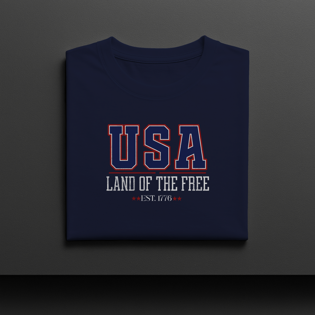 USA Land of the Free Est. 1776 Vintage Patriotic Graphic Tee
