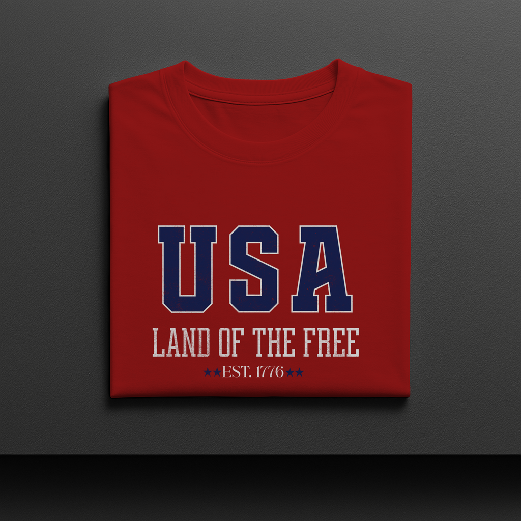 USA Land of the Free Est. 1776 Vintage Patriotic Graphic Tee